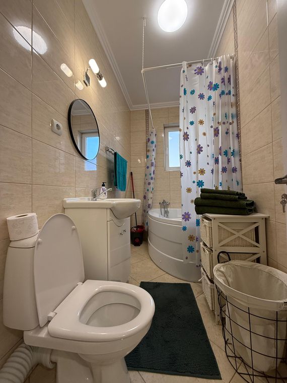 Apartament Suceava cu parcare gratuita – Mary's Studio, baie