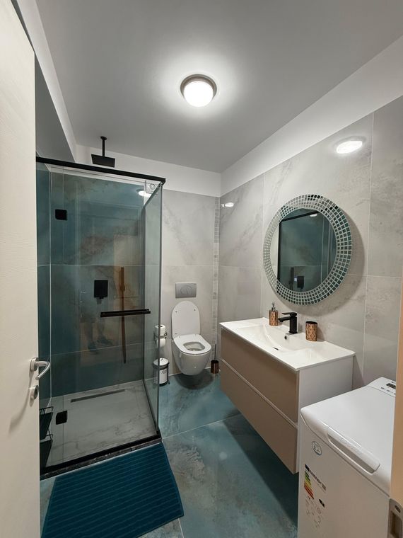Cazare White Titanic Mamaia – Mirami Studio White Titanic, baie