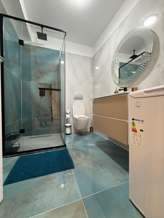 White Titanic Mamaia regim hotelier – Mirami Studio White Titanic, baie