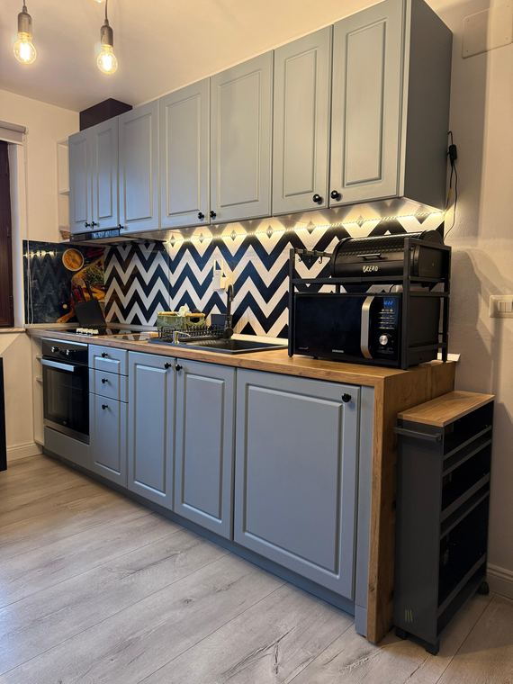 Bucătărie complet utilată — Best Apartment Scheia
