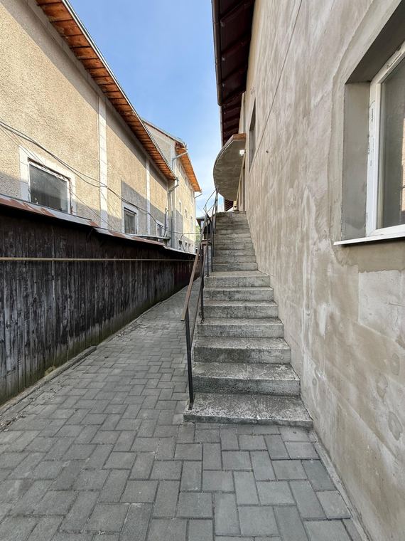 Zonă de vile, liniștită, în Scheia — Best Apartment Scheia