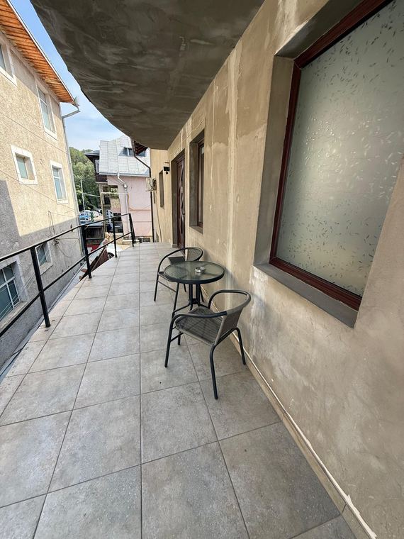 Terasă și balcon cu vedere la oraș — Best Apartment Scheia