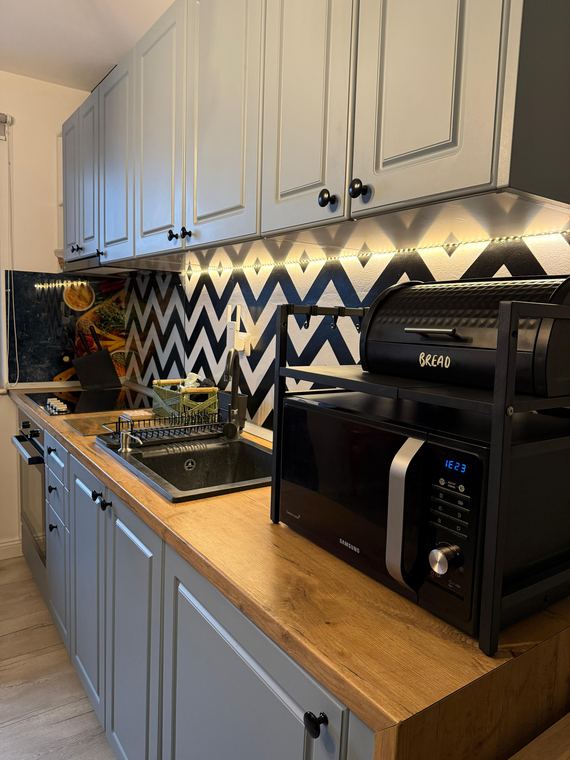 Bucătărie complet utilată — Best Apartment Scheia